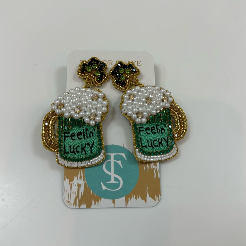 NWT Taylor shaye earrings - feelin lucky